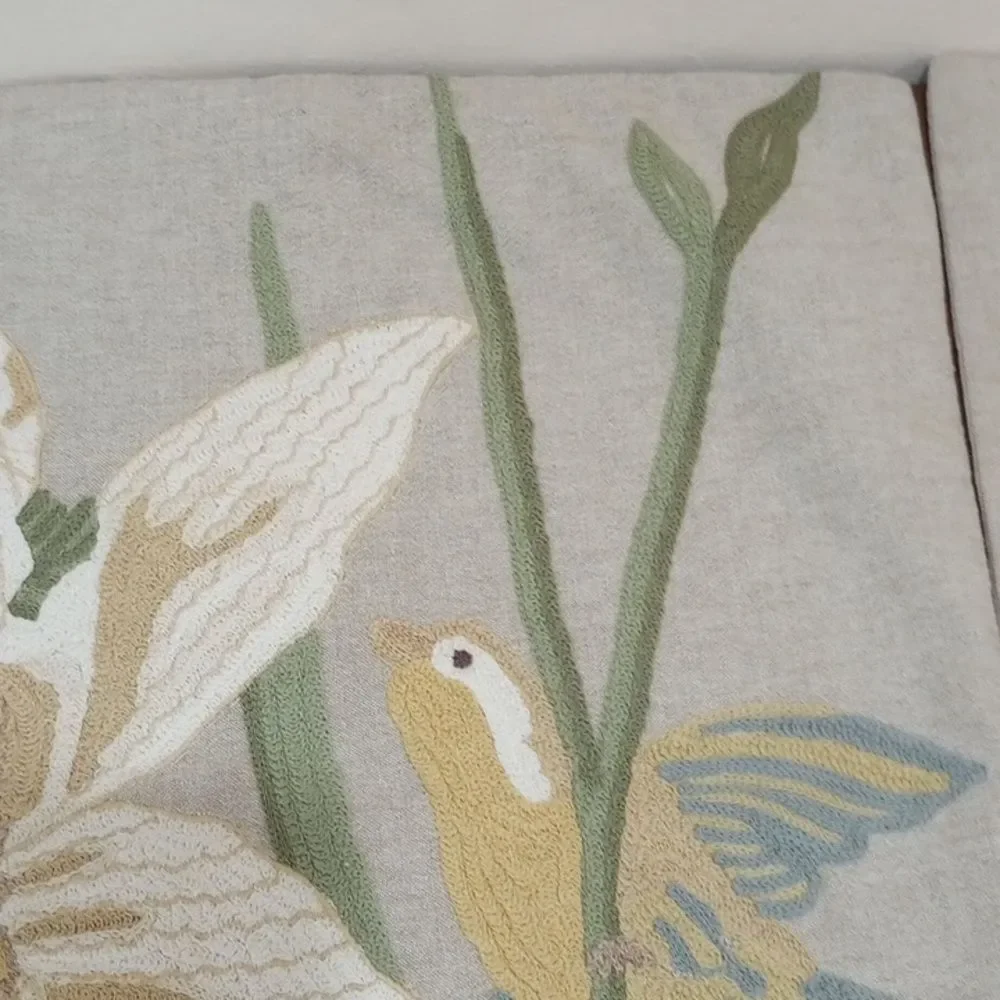 Pottery Barn Bird And Flower Pillow Shams, Set Of 2, 24